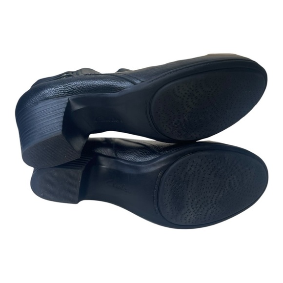 Collection By Clarks Women’s Valorie 2 Ashly Black Leather Ankle Booties - Picture 6 of 9